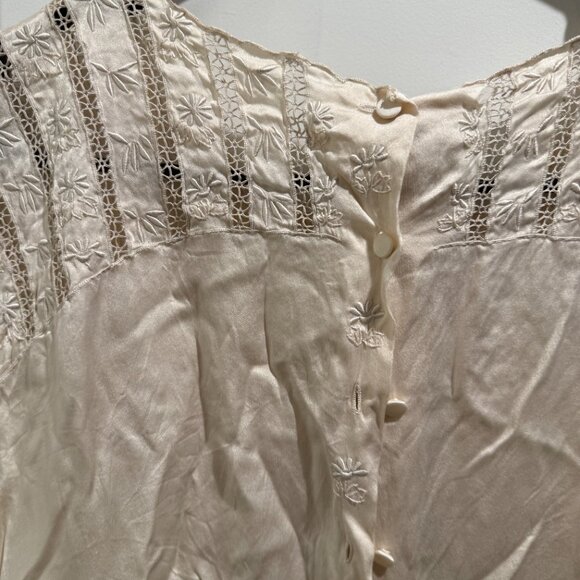 Silk Shirt - Picture 2 of 4